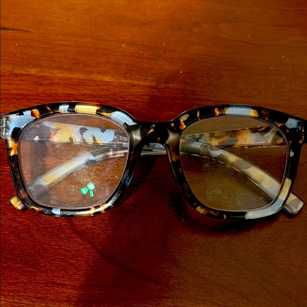 PEEPERS Tortoise Shell Square Readers